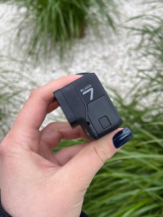 Екшн-камера GoPro Hero 7 black із штативом
