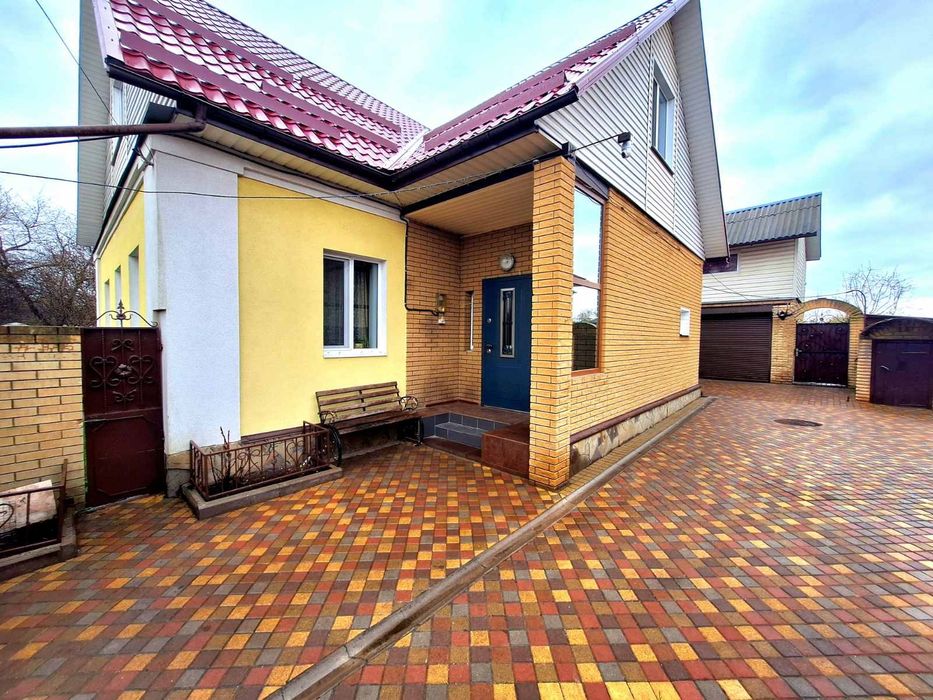 Продаж добротного будинку - Вид 5