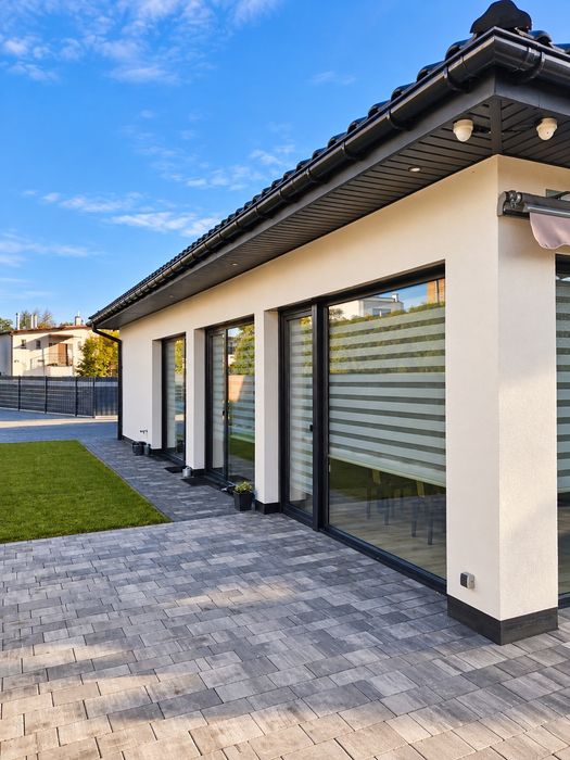 House in Tychy, Wartogłowiec - View 3