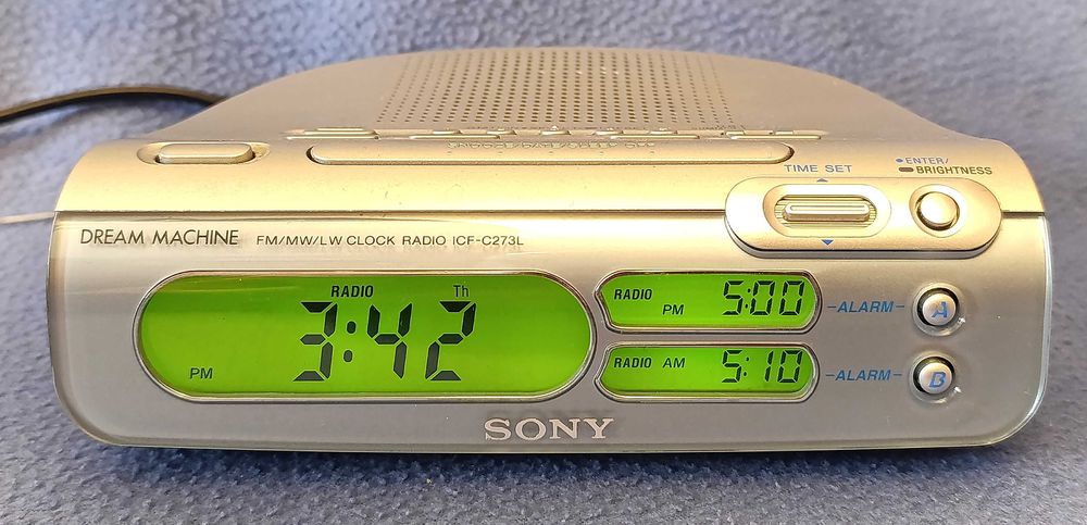 sony dream machine - Купить электронику - Цены на OLX.ua
