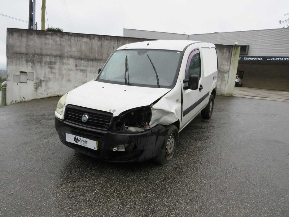 Fiat Doblo 1.3MultiJet de 2007 - Peças Usadas
