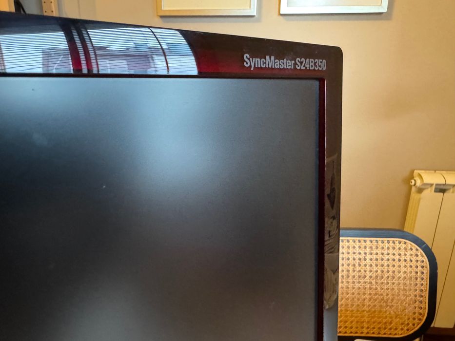 Monitor Samsung SyncMaster S24B350