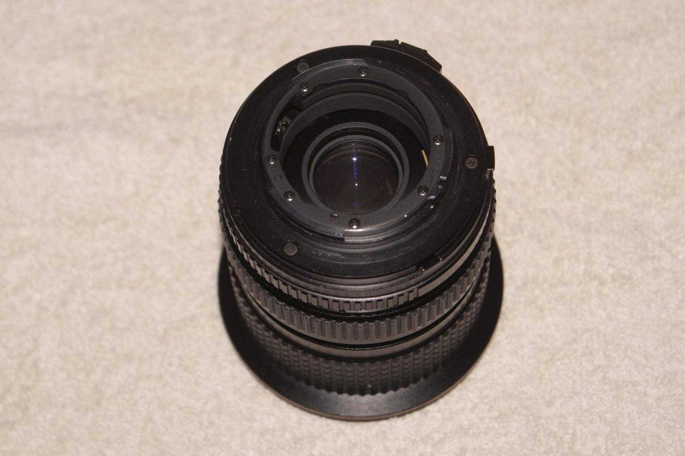 Tokina 24-40 f/2.8 для Minolta MD 28