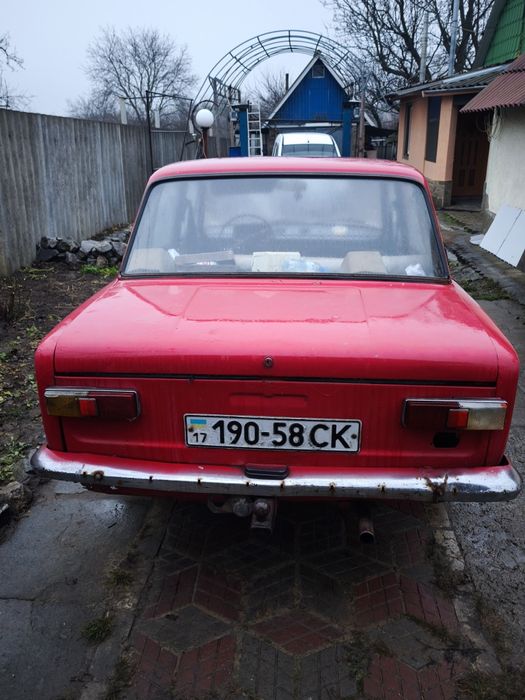 Продам ваз-21011