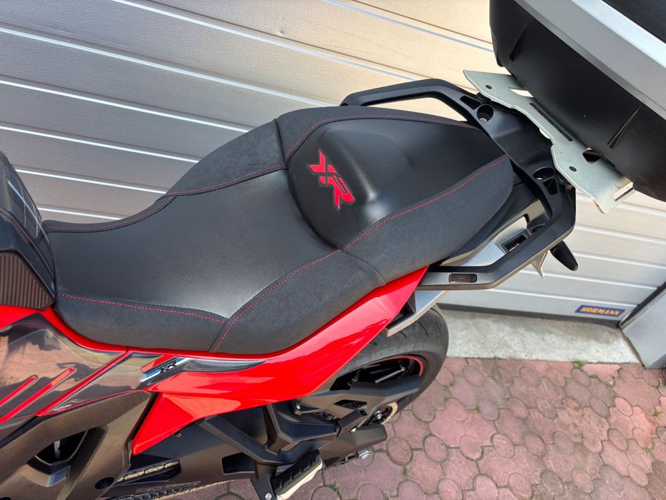 Bmw s1000xr Akrapovic M carbon