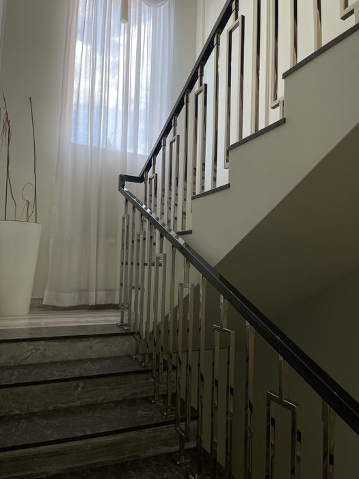 Перила и ограждения из нержавейки | Одесса | Магазин в Мегадоме