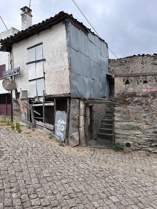 Vende-se casa a bom preço em Cedovim