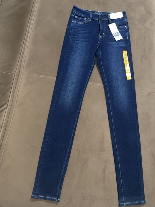 Женские утепленные джинсы Uniqlo HEATTECH SKINNY FIT JEANS