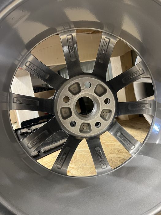 Диски R17 Octavia A7 5e0601025e