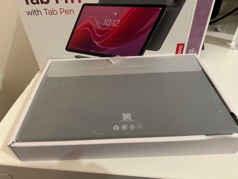 Tablet LENOVO M11 (11'' - 128 GB - RAM: 4 GB - Wi-Fi - Cinzento) + Pen