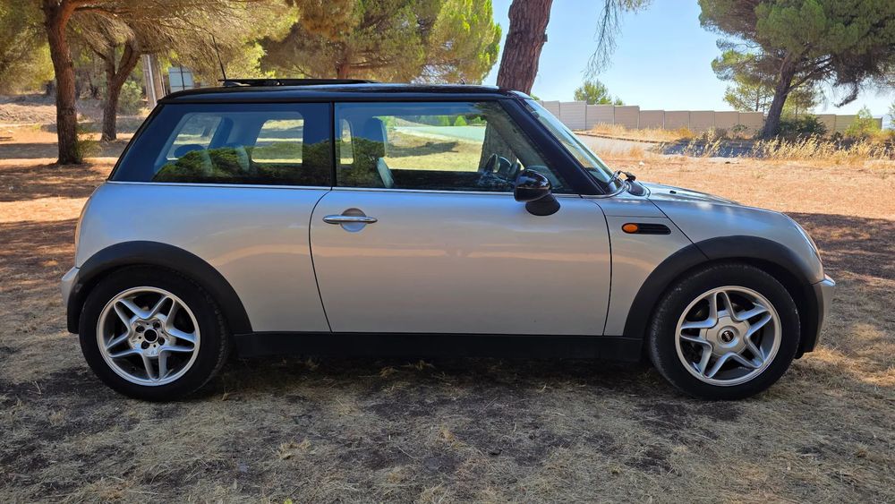 MINI Coupé527126988398929923