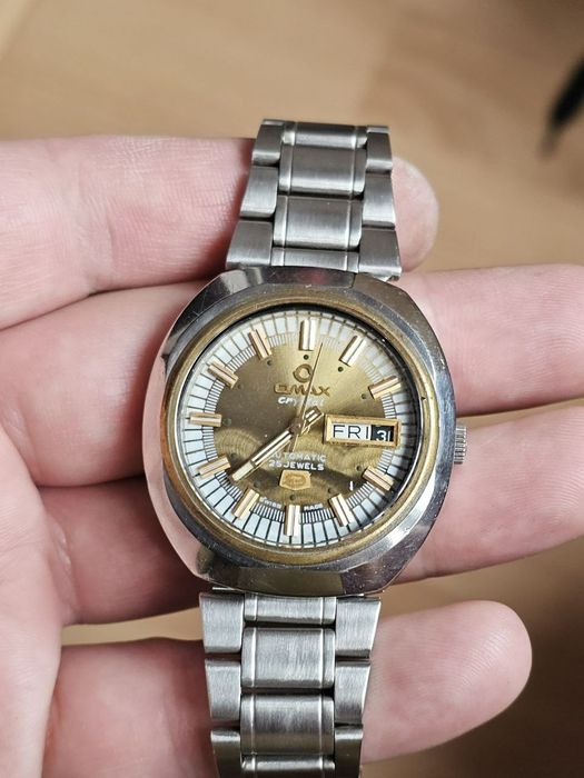 Часы  наручные OMAX