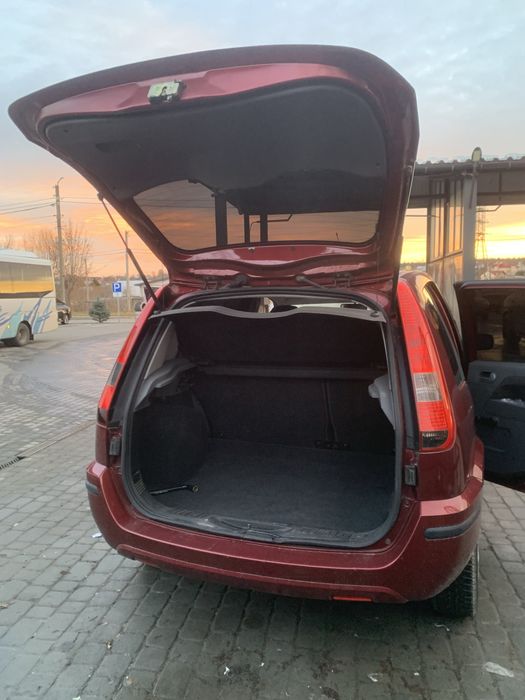 Ford Fusion 2003 рік