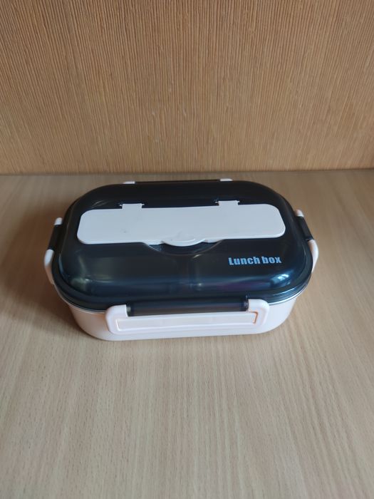 Контейнер ланч бокс