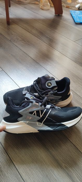 Кросівки New Balance