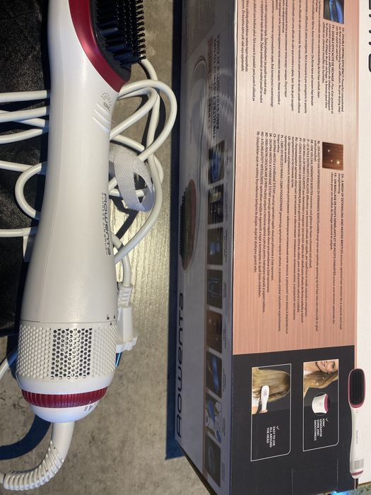 Escova alisadora e secadora Rowenta