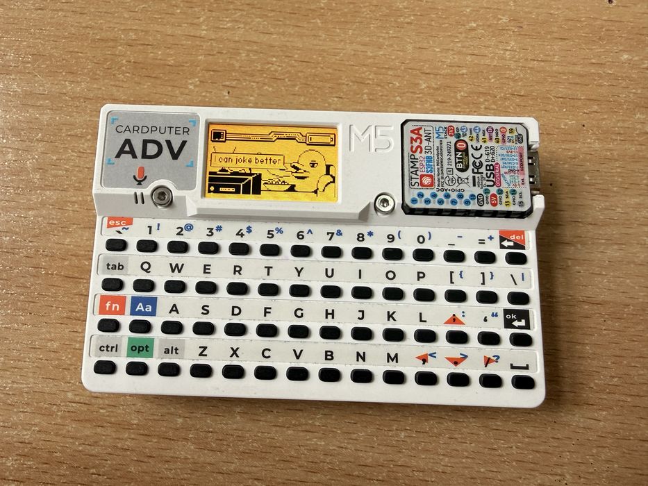Cardputer ADV з 2 кастомними прошивками і швидким свапом