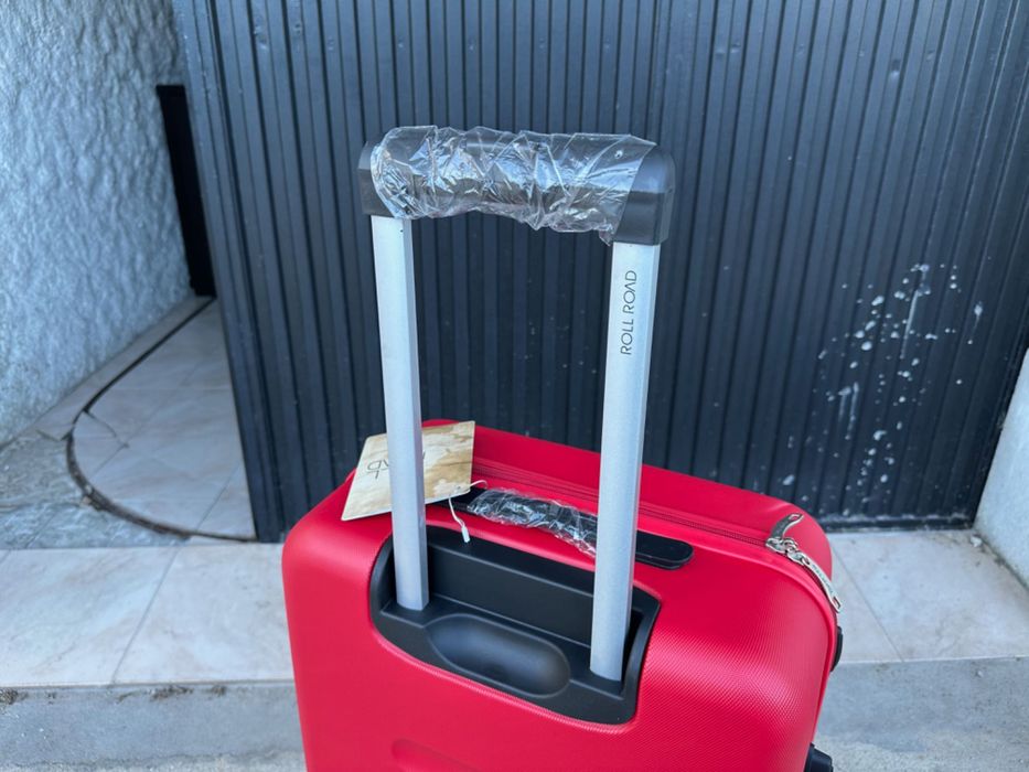 Mala de Viagem Rígida de 65cm 56 Litros Vermelha Nova