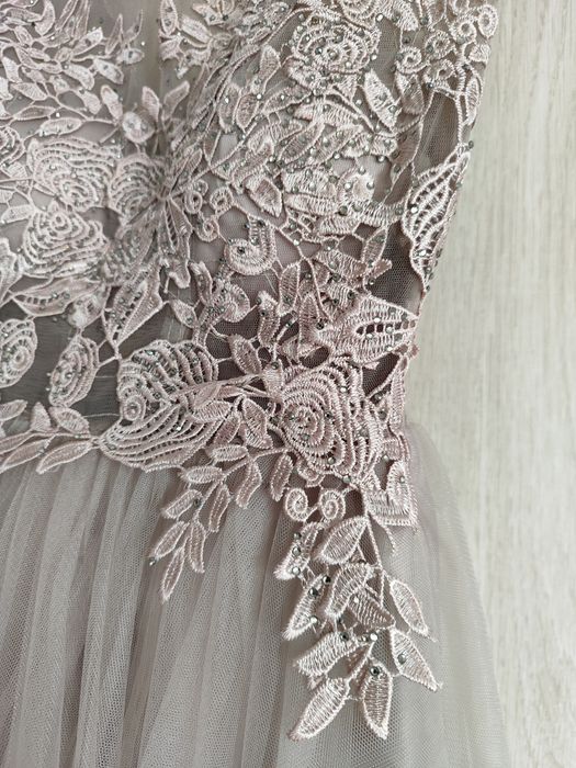 Sukienka balowa wizytowa .