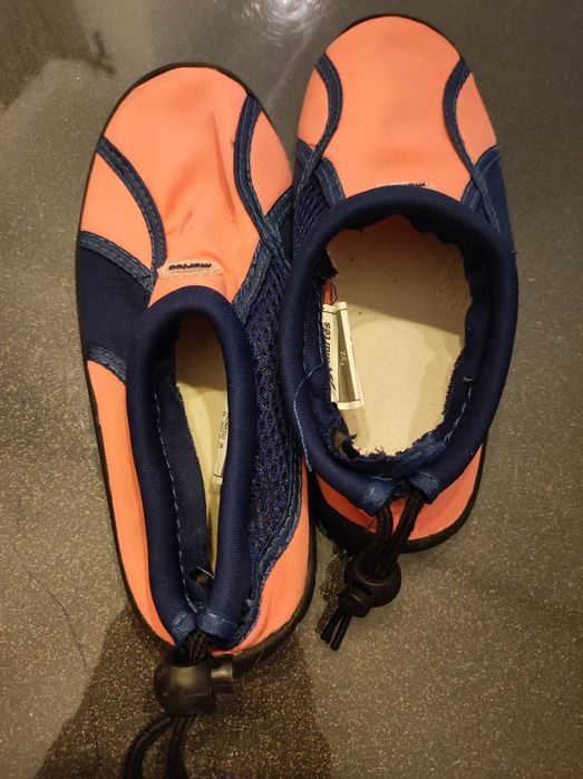 Buty do wody/do pływania