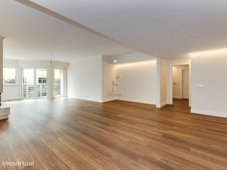 Magnifico apartamento T3 inteiramente remodelado e equipado por arq...