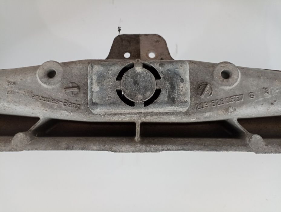 Charriot - mercedes-benz c-class t-model (s203) | 01 - 07
