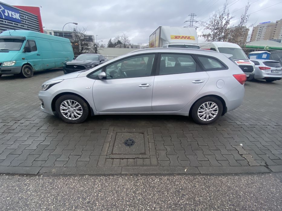 Kia Ceed benzyna gaz wynajem