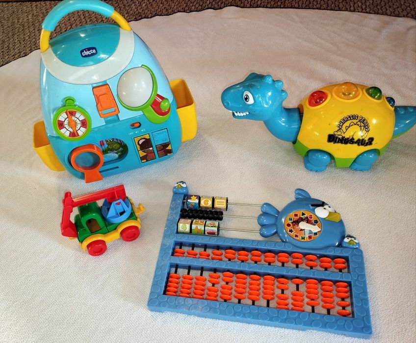 Набір іграшок та аксесуарів для дітей 1-3 роки, 15 одиниць