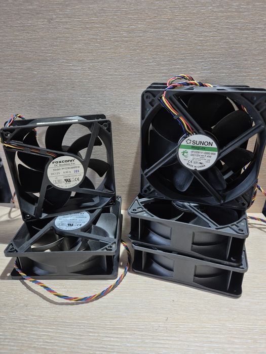 Серверні кулери, вентилятори, 12v 120mm. Sunon, 0.62A, Foxconn 0.90A