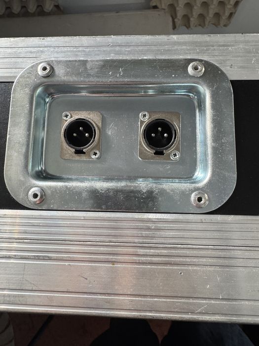 Case, skrzynia, rack na konsole, mikser