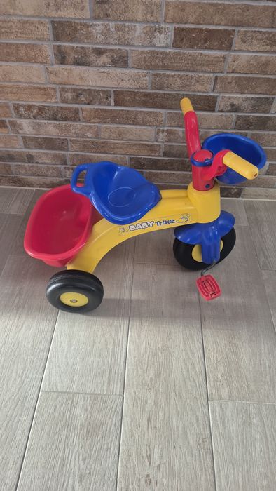 Vendo triciclo otimo estado