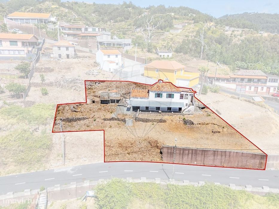 Moradia T2 para venda