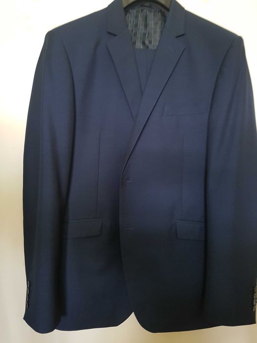 Nowy  ,  garnitur granatowy  188 cm i 182