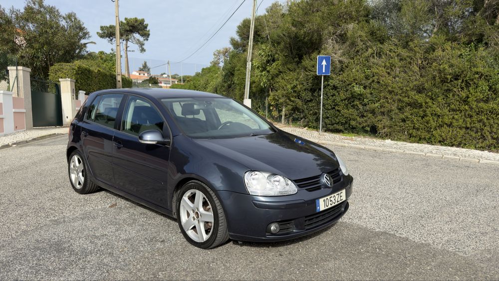 VOLKSWAGEN GOLF 2.0 TDi DIESEL 140 CAVALOS NACIONAL
