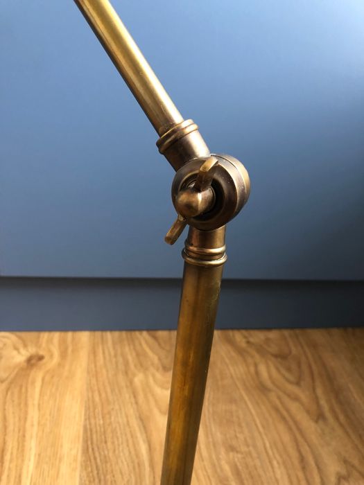 Lampa Almi Decor biurko mosiądz