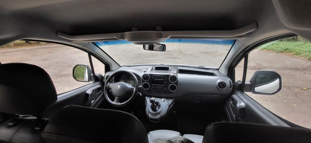 Peugeot partner  2011 1.6hdi