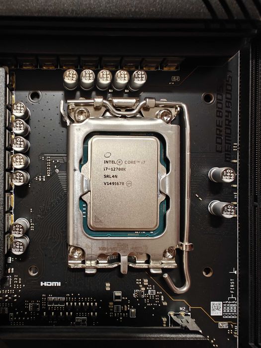 i7-12700K, Mag Z690 Tomahawk WiFi DDR4, 32GB Crucial Ballistix DDR464750932243459121