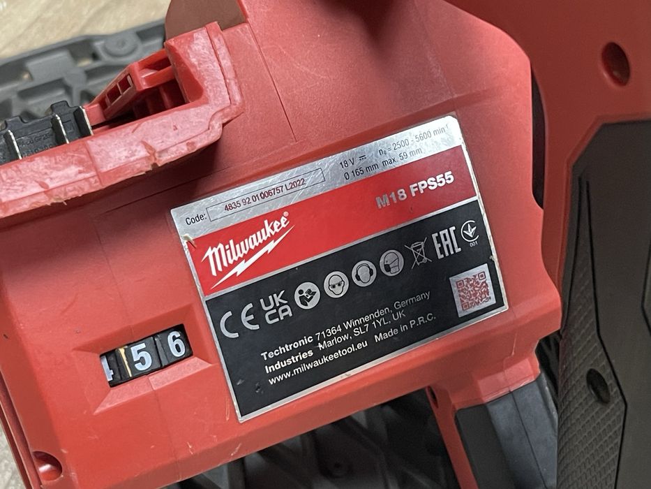 Milwaukee M18 FPS55 / акумуляторна погружна пила Мілвокі