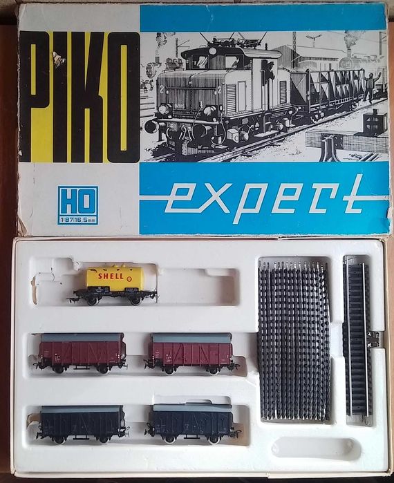 техническая игрушка  времён СССР