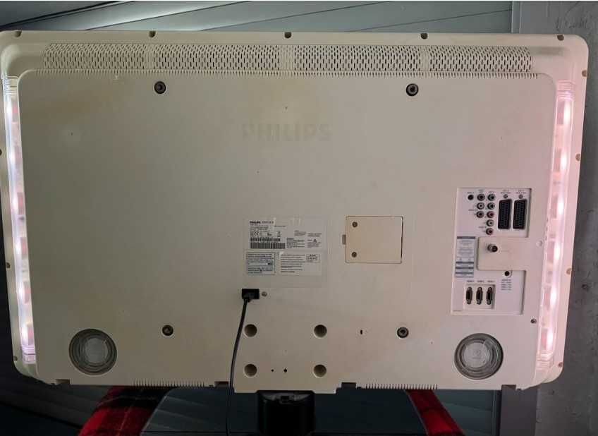 TV LCD Philips 42" FHD 1080p