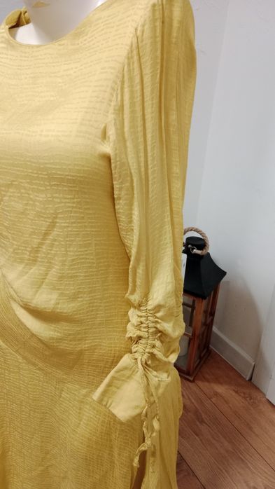 ASOS żółta sukienka