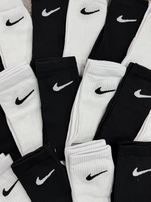 Шкарпетки найк різні