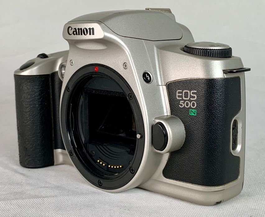 Canon eos 500n + canon eos 5000 + 35-80mm