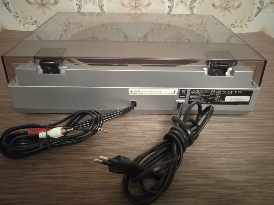 Проигрыватель Denon dp-29f
