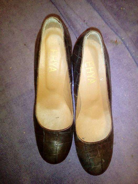 Sapatos de salto grosso 39-40 OFERTA DE PORTES