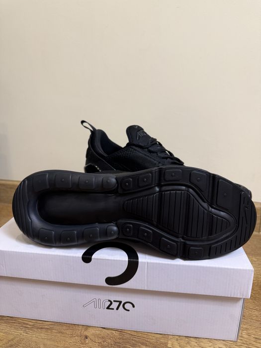 Кросівки чоловічі Nike Air Max 270 Black AH8050-005