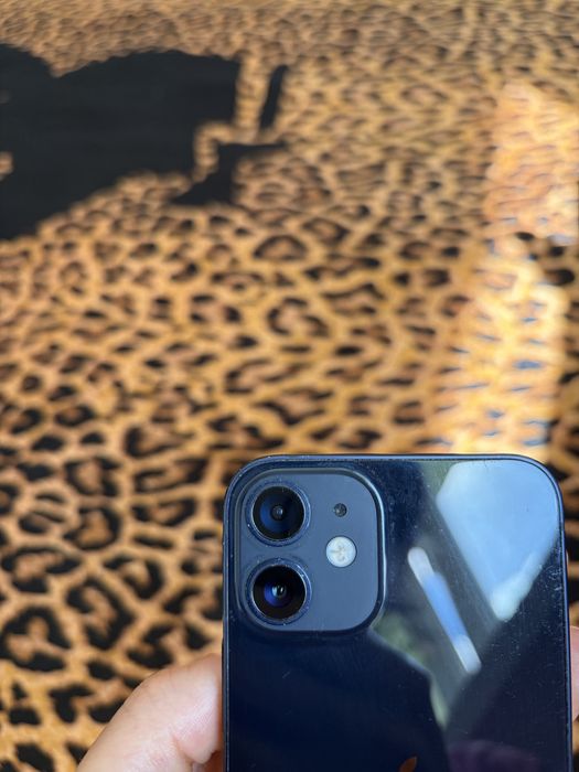 iPhone 12 mini 128 GB Apple - czarny