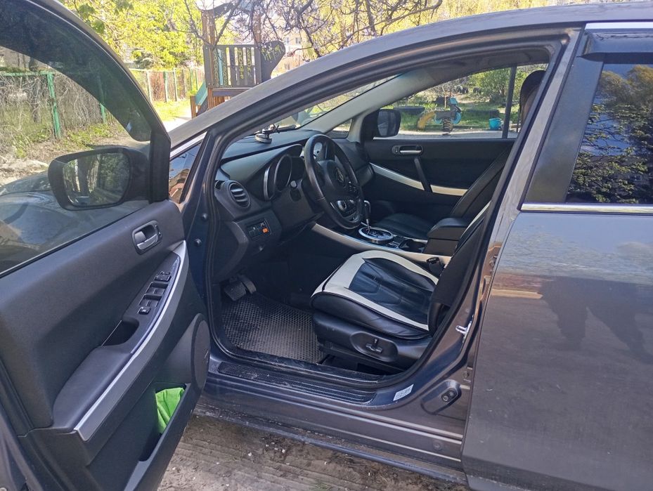 Продам Mazda CX-7