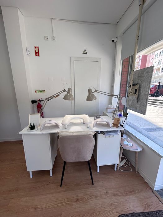 Gabinete em clínica nas colinas do cruzeiro