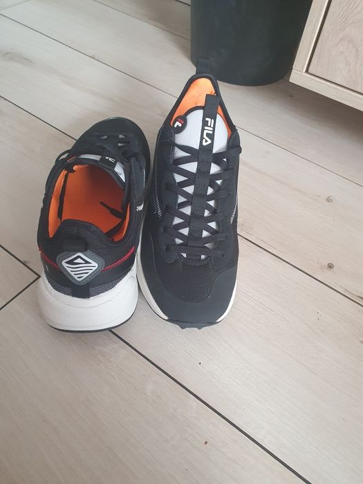 NOWE Fila  rozm.45